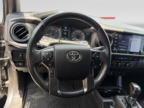 Used 2021 Toyota Tacoma TRD Pro AWD/4WD image 12