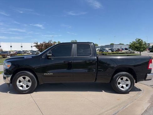 Used 2022 RAM 1500 Big Horn RWD image 4
