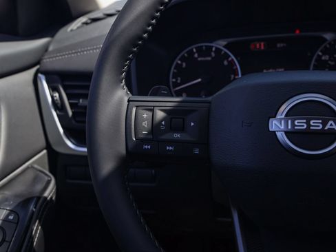 New 2026 Nissan Rogue SV FWD image 26