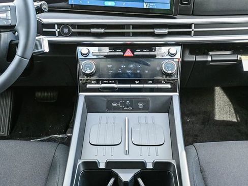 New 2026 Hyundai Santa Fe SE FWD image 16