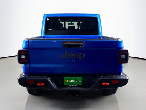 Used 2023 Jeep Gladiator Mojave w/ Cold Weather Group image 8