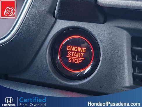 Certified 2023 Honda Pilot Touring image 17