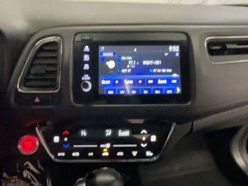Used 2022 Honda HR-V EX image 35
