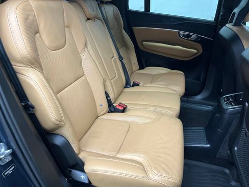 Used 2021 Volvo XC90 T8 Inscription w/ Advanced Package AWD/4WD image 24