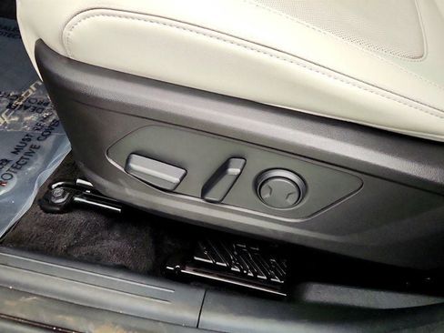 Used 2022 Hyundai Tucson SEL w/ Convenience + Premium Package image 12