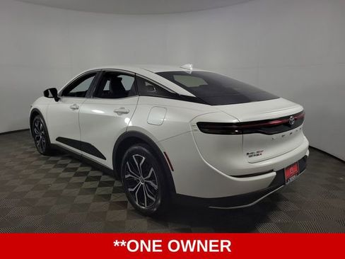 Used 2026 Toyota Crown XLE image 6