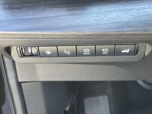 Certified 2023 Nissan Ariya FWD image 20