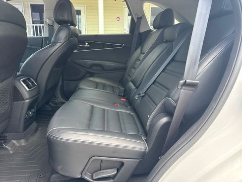 Used 2016 Kia Sorento EX w/ EX Premium Package FWD image 28