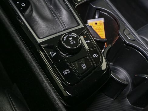 Used 2023 Kia Sportage EX image 36