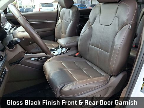 Used 2022 Kia Telluride SX w/ Nightfall Edition Package AWD/4WD image 19