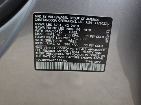 Used 2023 Volkswagen Atlas SE w/ Panoramic Sunroof Package FWD image 30