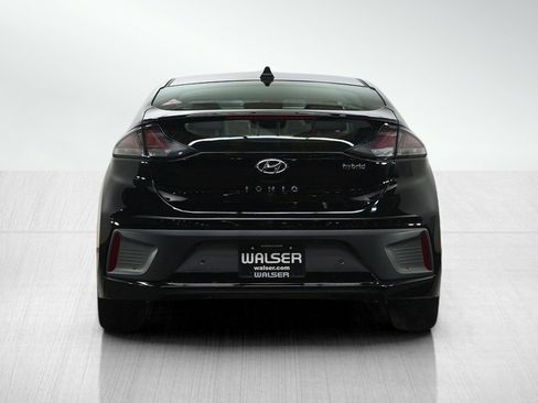 Used 2020 Hyundai Ioniq Limited FWD image 4