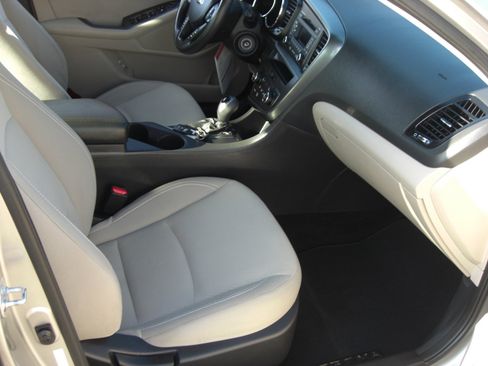 Used 2013 Kia Optima LX image 14