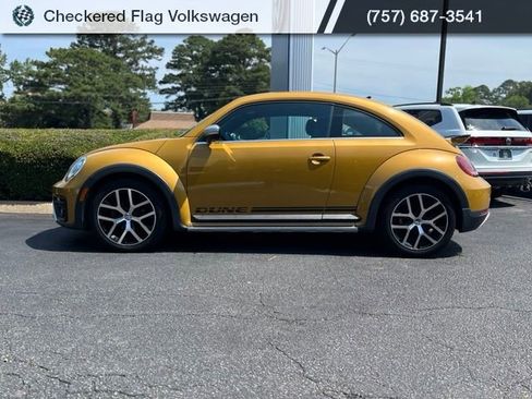 Used 2017 Volkswagen Beetle 1.8T Dune FWD image 4
