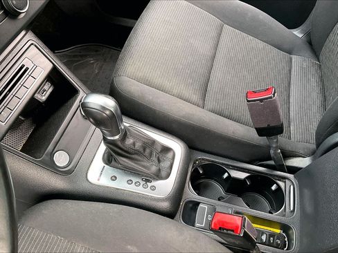 Used 2018 Volkswagen Tiguan Limited AWD/4WD image 14