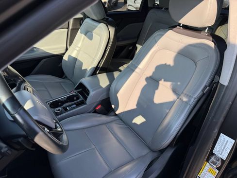 Used 2020 Lincoln Corsair FWD w/ Equipment Group 101A image 17