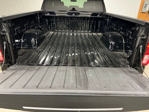 New 2026 GMC Sierra 1500 Elevation image 11