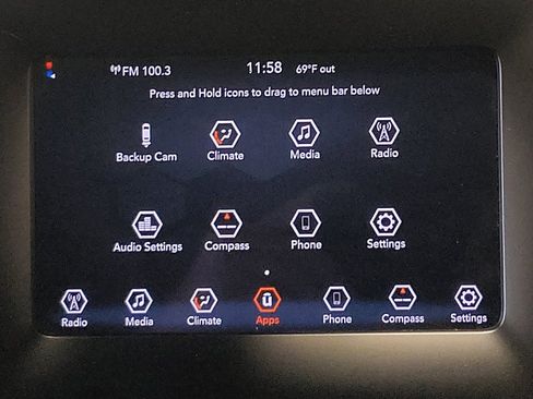 Used 2019 Jeep Cherokee Latitude Plus AWD/4WD image 25