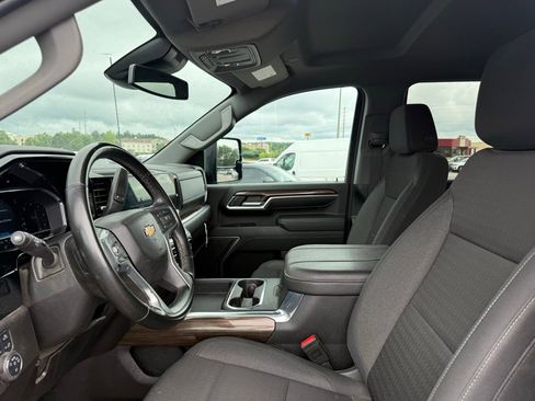 Used 2024 Chevrolet Silverado 2500 LT w/ All Star Edition AWD/4WD image 4