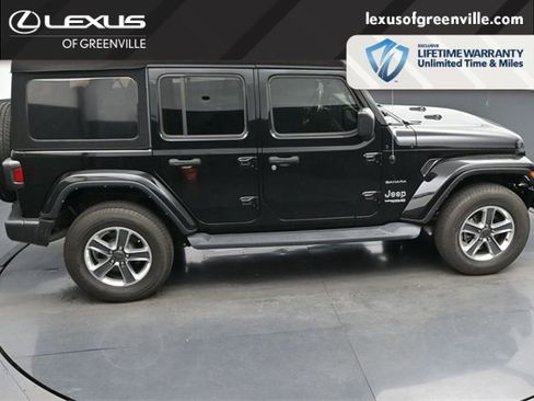 Used 2022 Jeep Wrangler Unlimited Sahara image 20