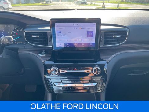 Certified 2021 Ford Explorer Limited w/ Equipment Group 301A image 14