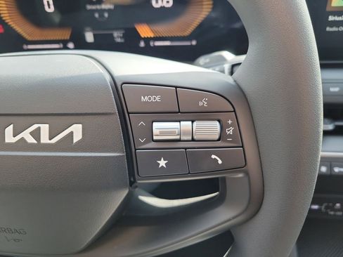 New 2026 Kia K4 LXS image 26