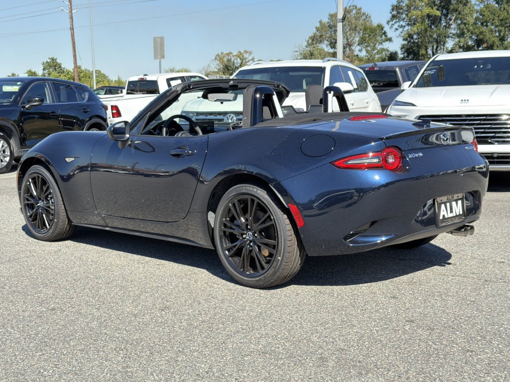 New 2026 MAZDA MX-5 Miata Club w/ Interior Package RWD image 19