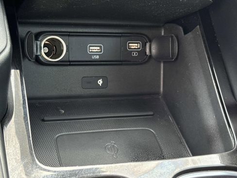 Used 2022 Kia Telluride SX w/ SX Prestige Package AWD/4WD image 34