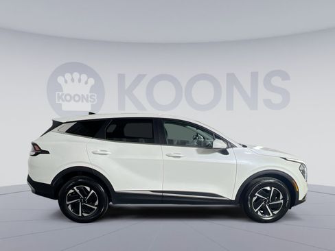 Used 2023 Kia Sportage LX image 5