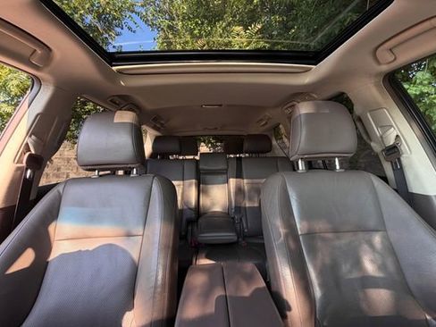 Used 2018 Lexus GX 460 Premium w/ Premium Package AWD/4WD image 31