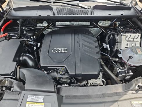 Used 2023 Audi Q5 2.0T Premium Plus w/ Premium Plus Package AWD/4WD image 38