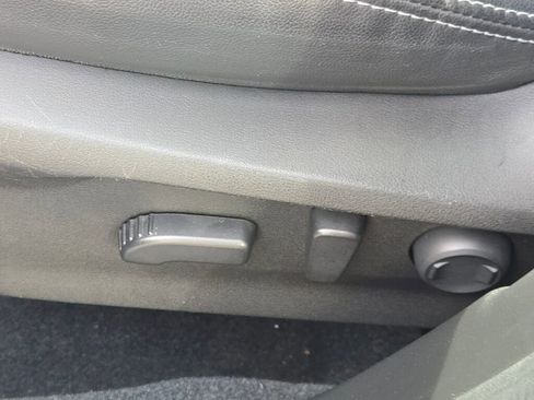 Used 2021 Subaru Forester Touring w/ Popular Package #2 image 22