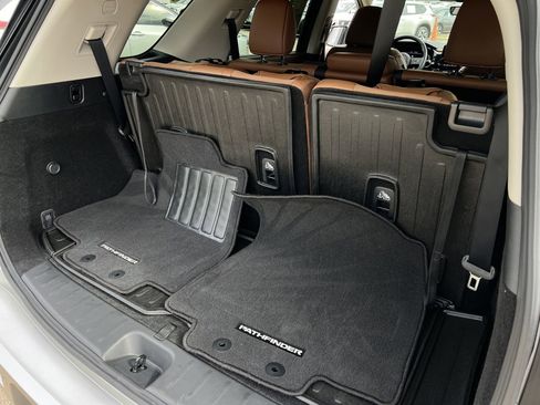 Certified 2024 Nissan Pathfinder Platinum w/ Cargo Package image 30