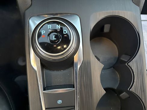 Used 2025 Ford Escape ST-Line w/ Equipment Group 301A image 16