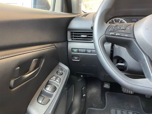 Certified 2024 Nissan Sentra S image 12