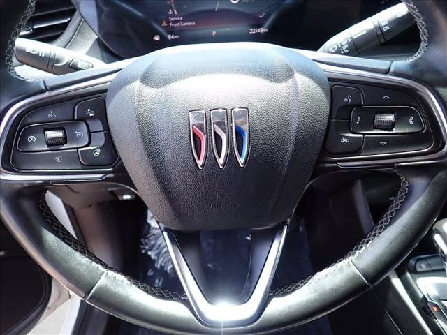Used 2024 Buick Encore GX Preferred w/ Comfort Package FWD image 15