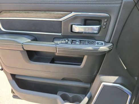Used 2021 RAM 2500 Laramie AWD/4WD image 21