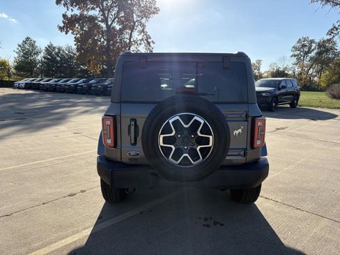 Used 2022 Ford Bronco Outer Banks image 23