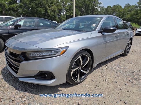 Certified 2022 Honda Accord Sport image 2