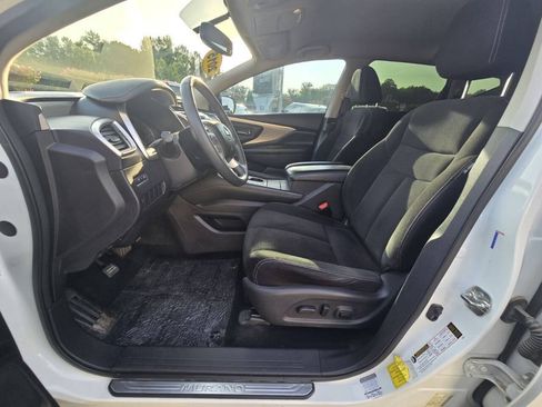 Used 2015 Nissan Murano SV AWD/4WD image 17