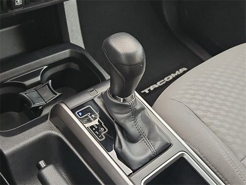 Used 2023 Toyota Tacoma SR5 image 21
