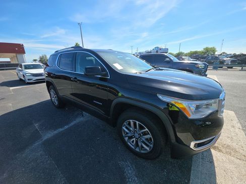 Used 2019 GMC Acadia SLE FWD image 4