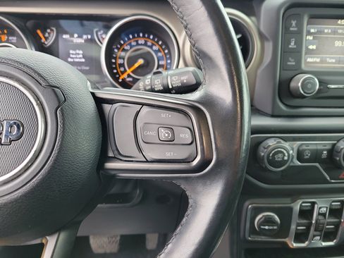 Used 2019 Jeep Wrangler Unlimited Sport S image 23