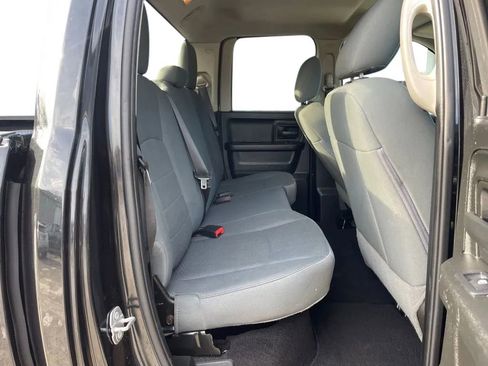 Used 2019 RAM 1500 Express w/ Express Value Package image 16