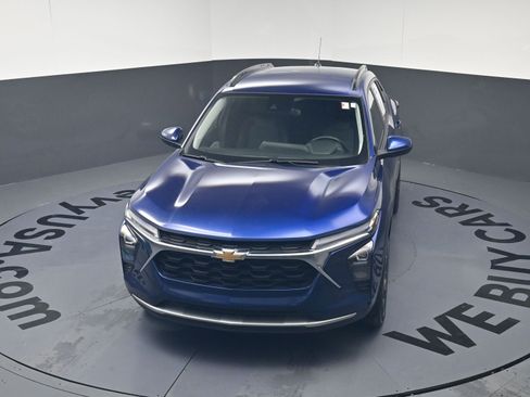 Certified 2024 Chevrolet Trax LT w/ Driver Confidence Package image 29