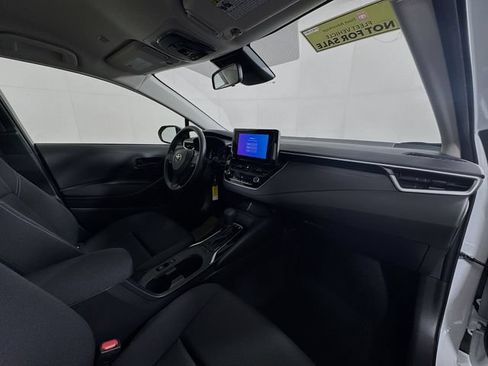Certified 2026 Toyota Corolla LE FWD image 34