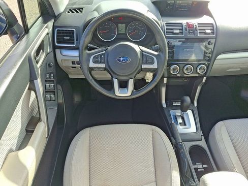 Used 2017 Subaru Forester 2.5i Premium w/ All-Weather Package image 12