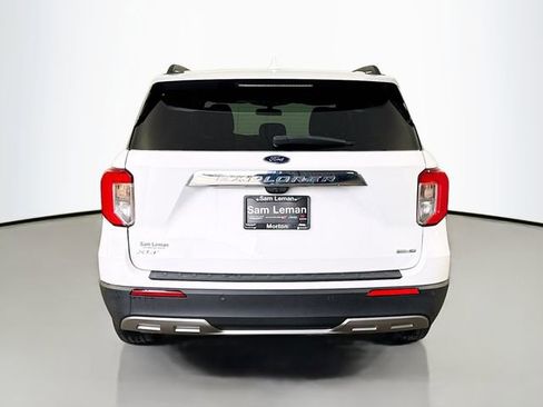 Used 2020 Ford Explorer XLT w/ Equipment Group 202A image 6