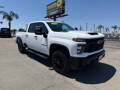 Used 2025 Chevrolet Silverado 2500 Custom w/ Custom Convenience Package