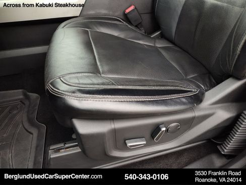 Used 2017 Ford F150 Lariat image 16